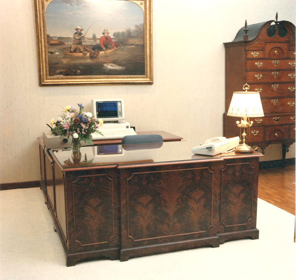 Congoleum Desk