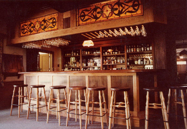 Wingate Bar