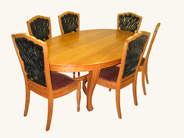 Mackmurdo Dining Set