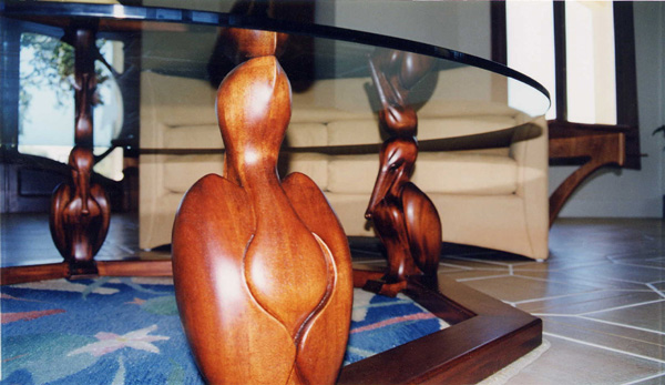 Pelican Table
