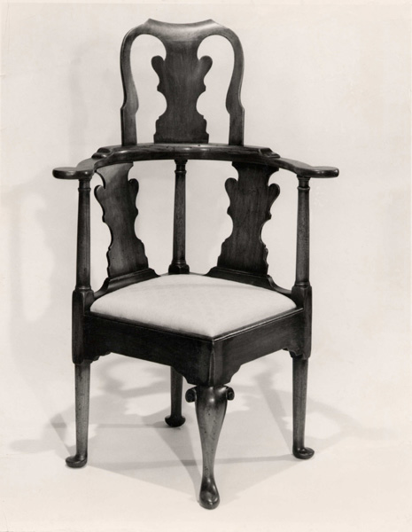 Queen Anne Highback Corner Chair
